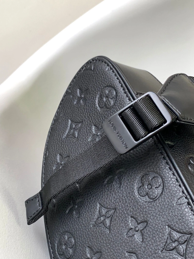 LV Backpacks 4056D-0489