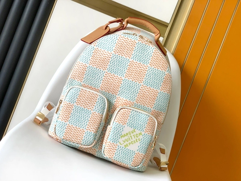 LV Backpacks 4056D-0519