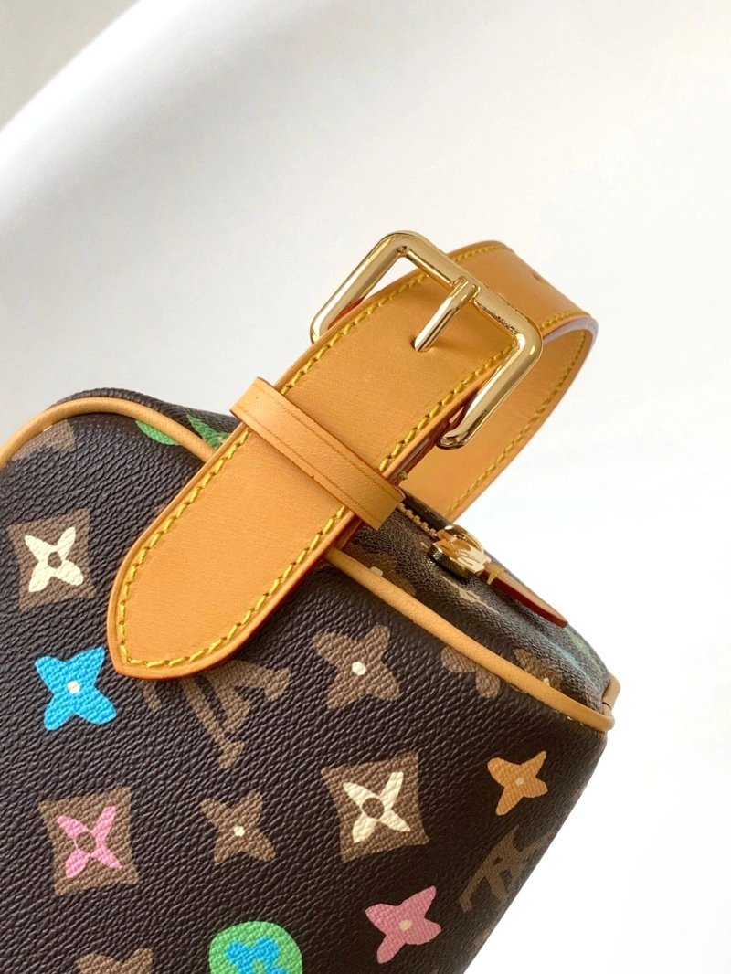 LV Cosmetic Bags 4056D-0522