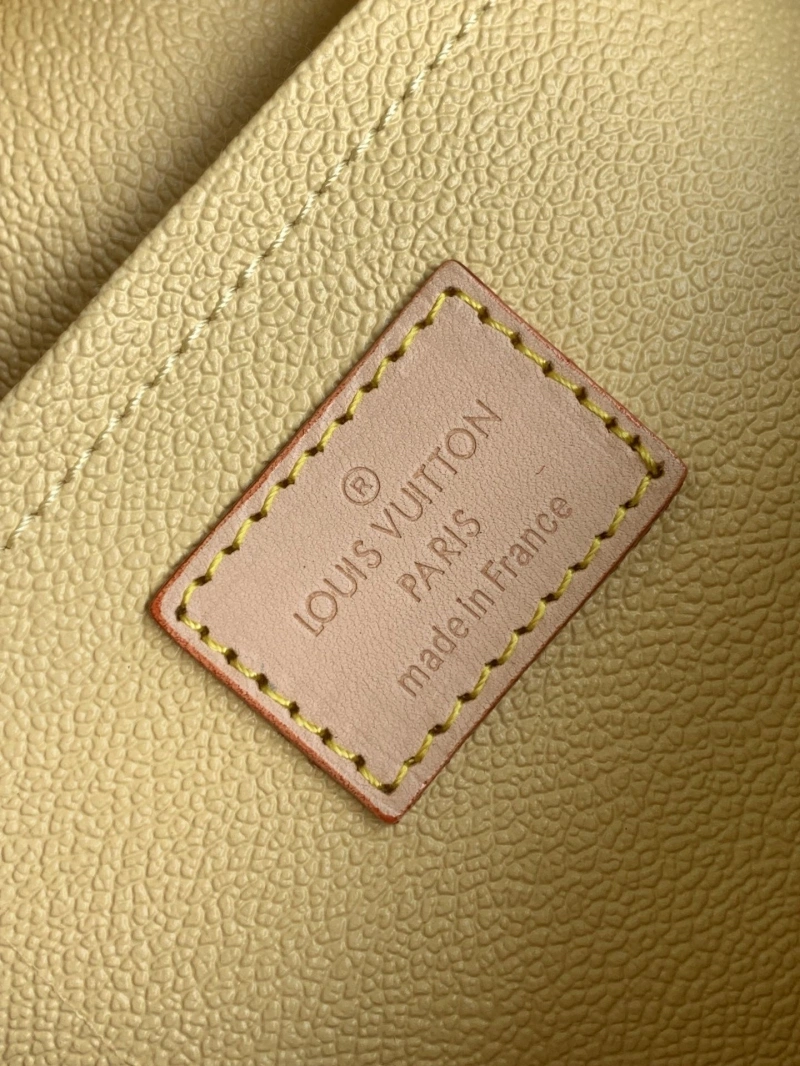 LV Cosmetic Bags 4056D-0523