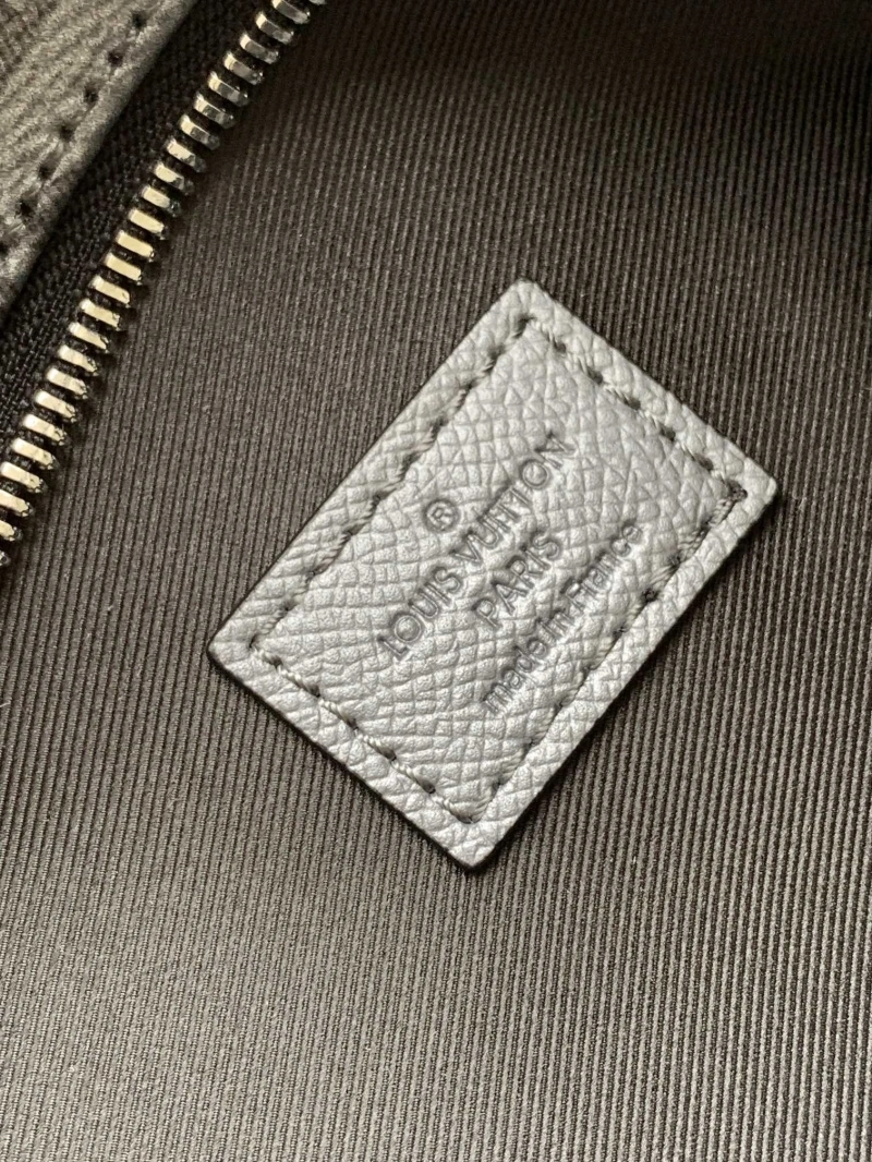 LV Backpacks 4056D-0544