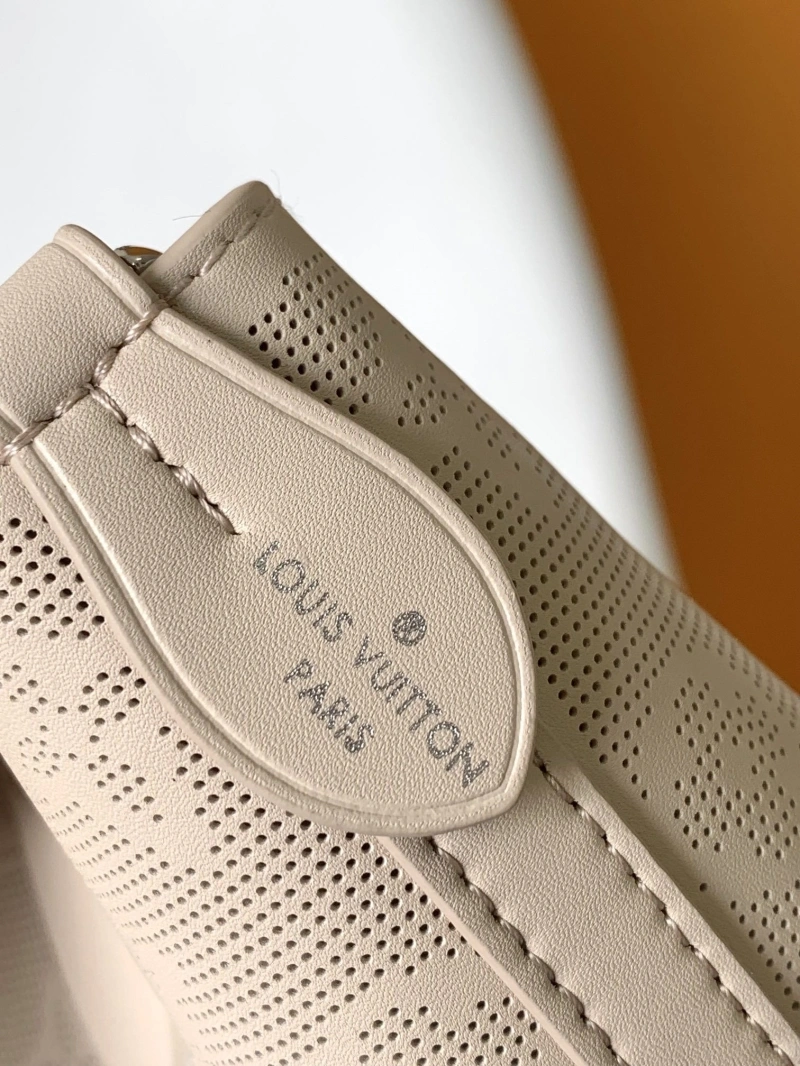 LV Shopping Bags 4056F-0044