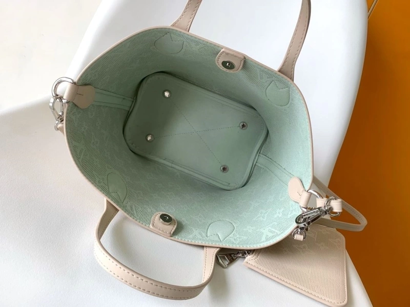 LV Shopping Bags 4056F-0044