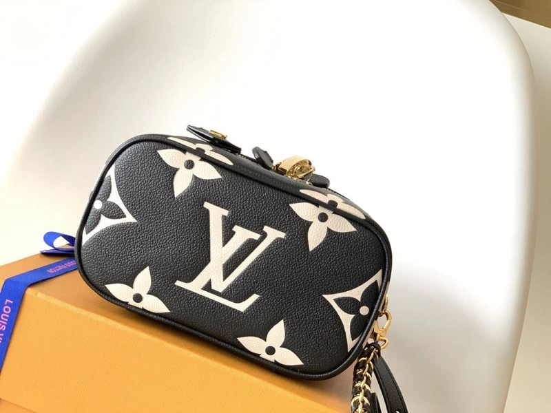 LV Cosmetic Bags 4056F-0107