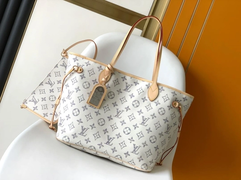 LV Shopping Bags 4056F-0122