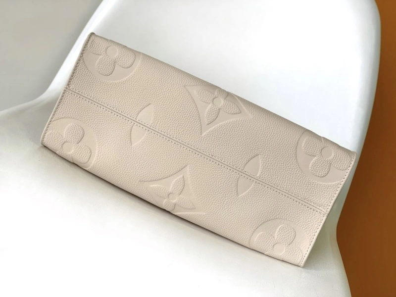 LV Shopping Bags 4056F-0390