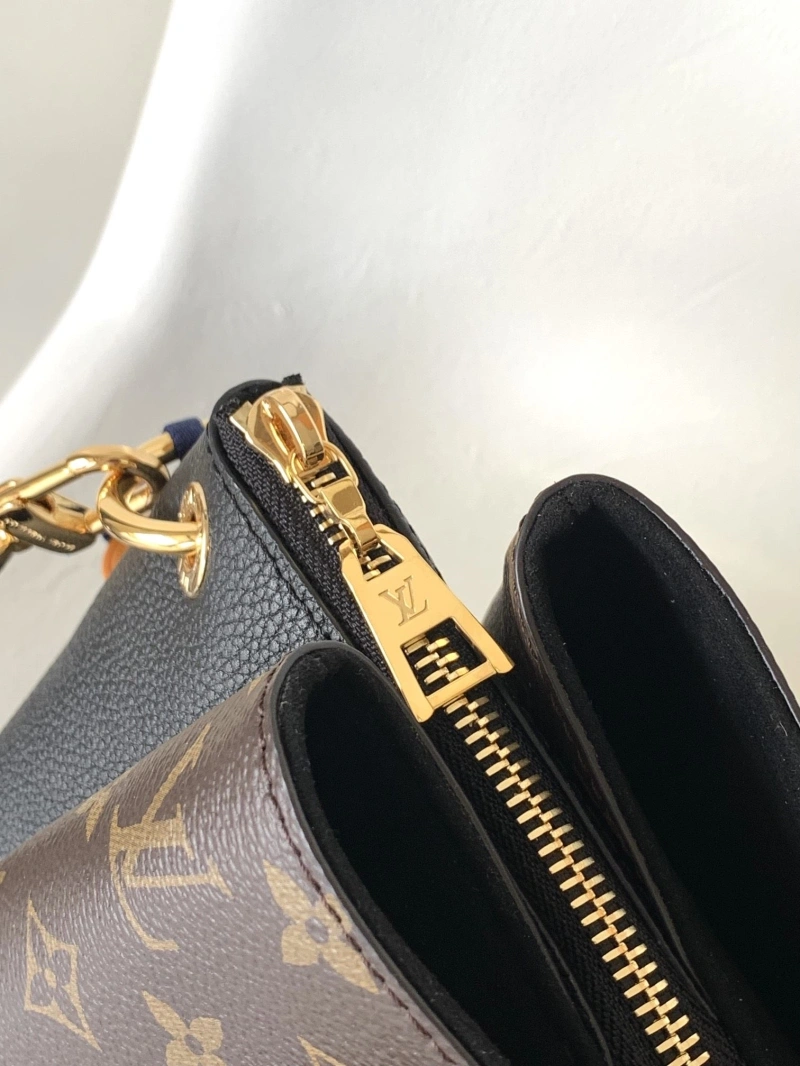LV Top Handle Bags 4056F-0547