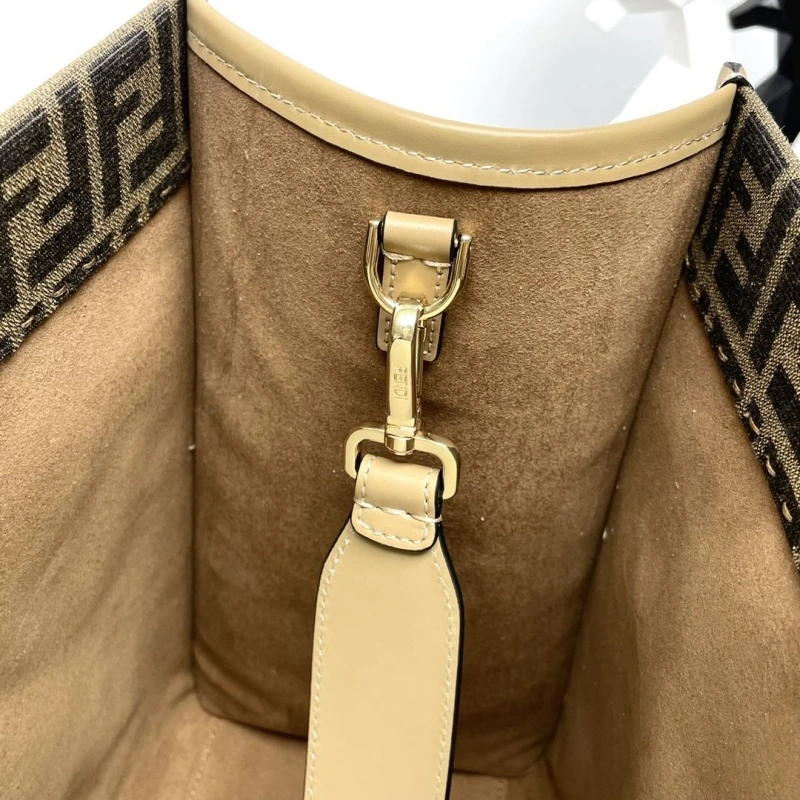 Fendi Shopping Bags 4081-0022