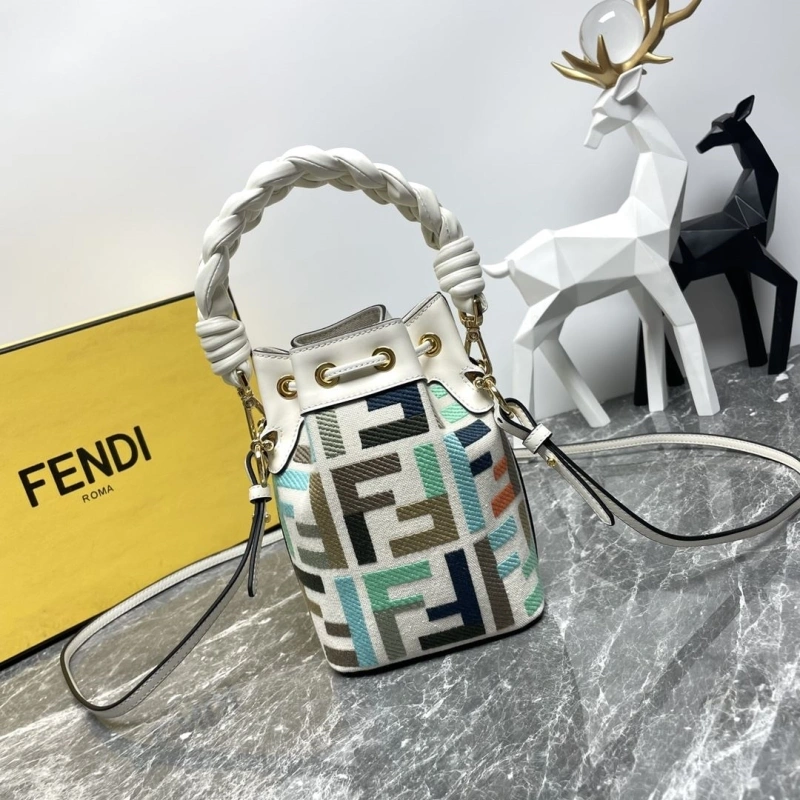 Fendi Bucket Bags 4081-0035