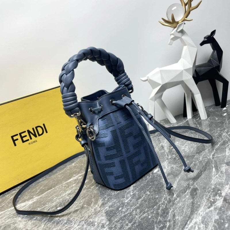 Fendi Bucket Bags 4081-0036