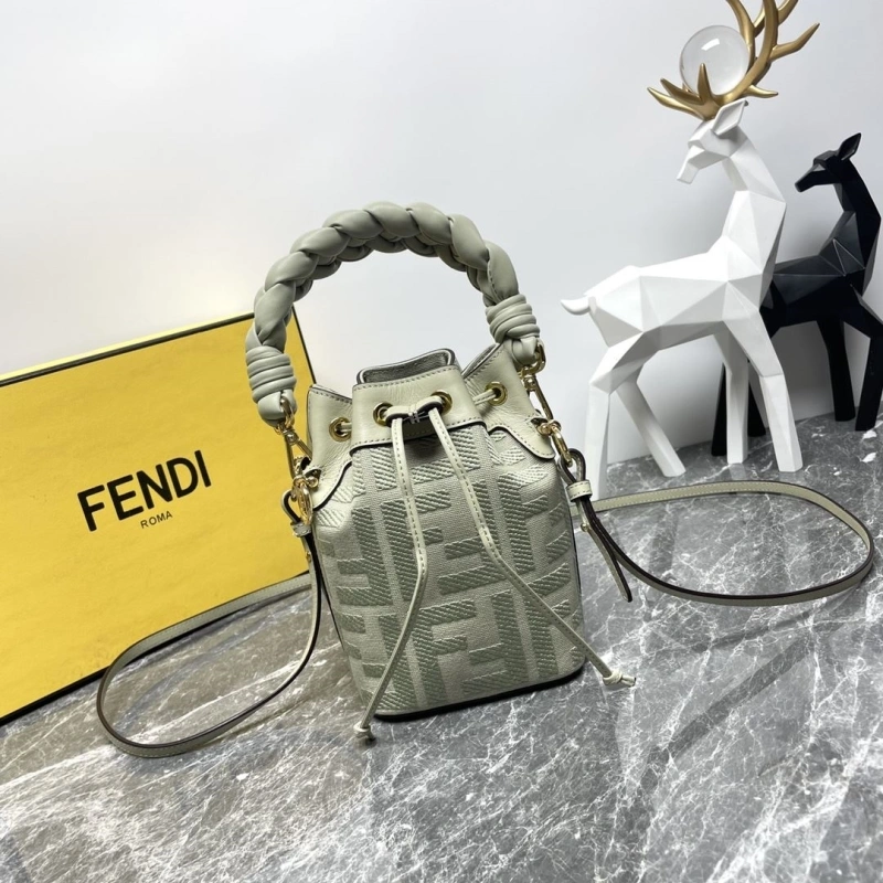 Fendi Bucket Bags 4081-0037