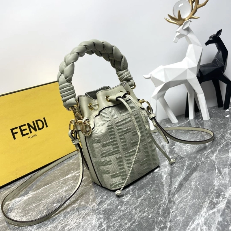 Fendi Bucket Bags 4081-0037