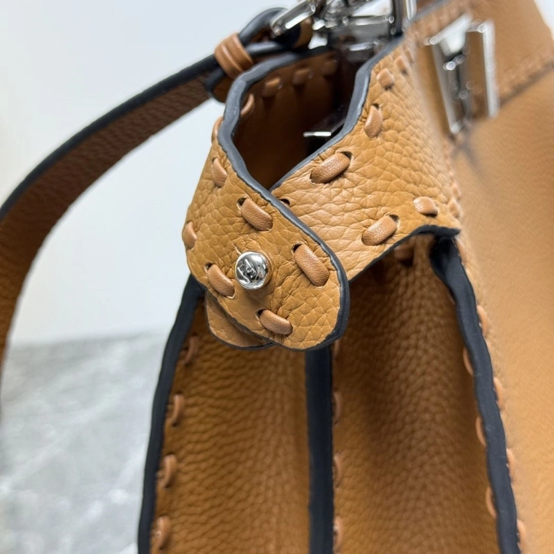 Fendi Top Handle Bags 4081-0041