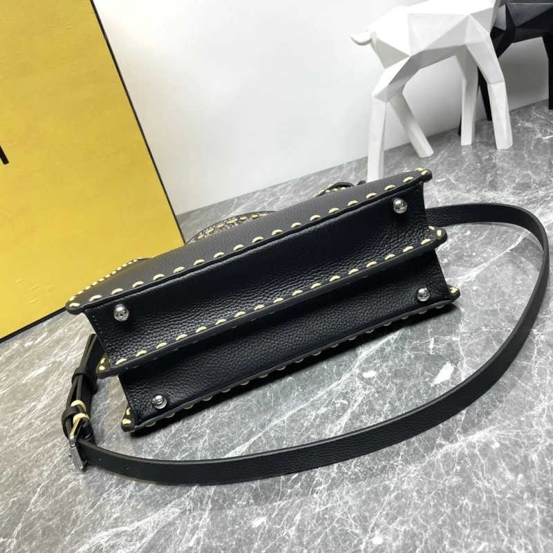 Fendi Top Handle Bags 4081-0042