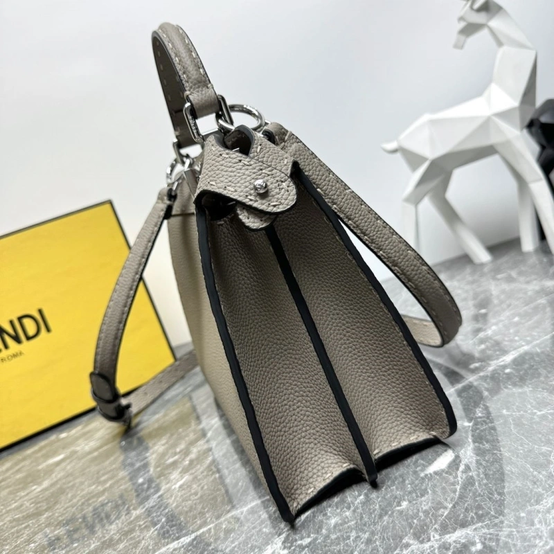 Fendi Top Handle Bags 4081-0043