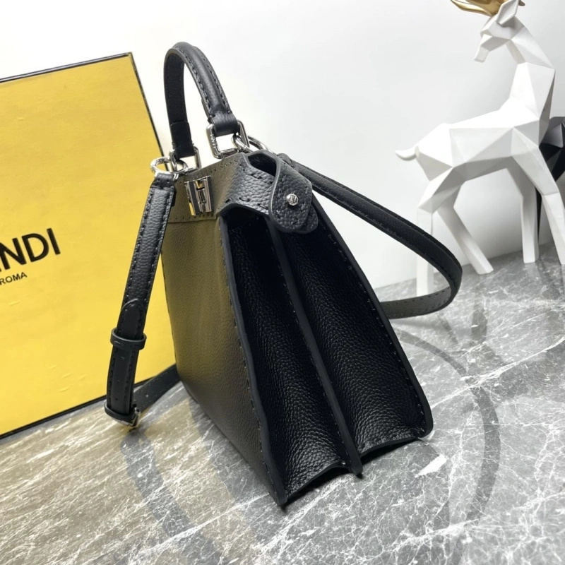 Fendi Top Handle Bags 4081-0044