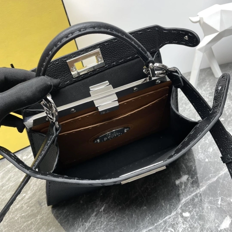 Fendi Top Handle Bags 4081-0044