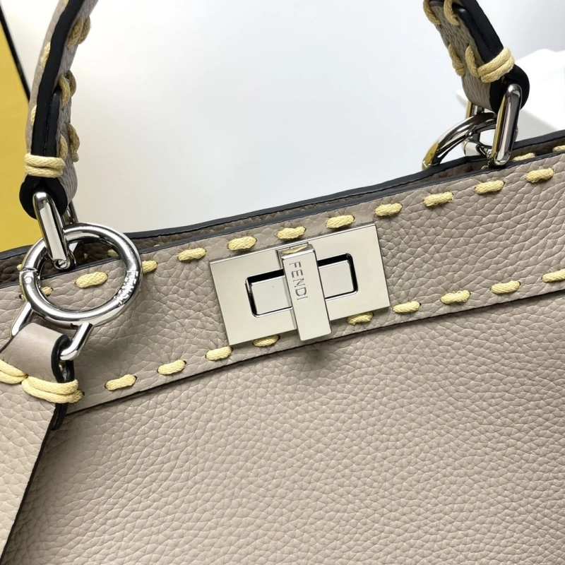 Fendi Top Handle Bags 4081-0046