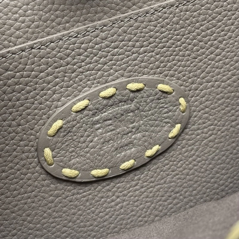 Fendi Top Handle Bags 4081-0046