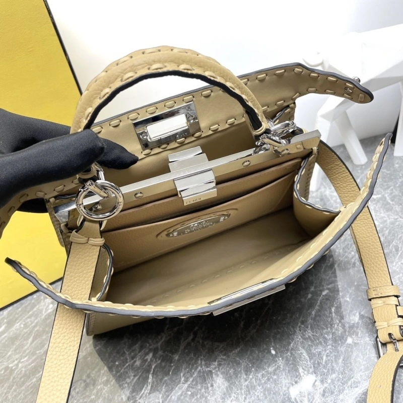 Fendi Top Handle Bags 4081-0047