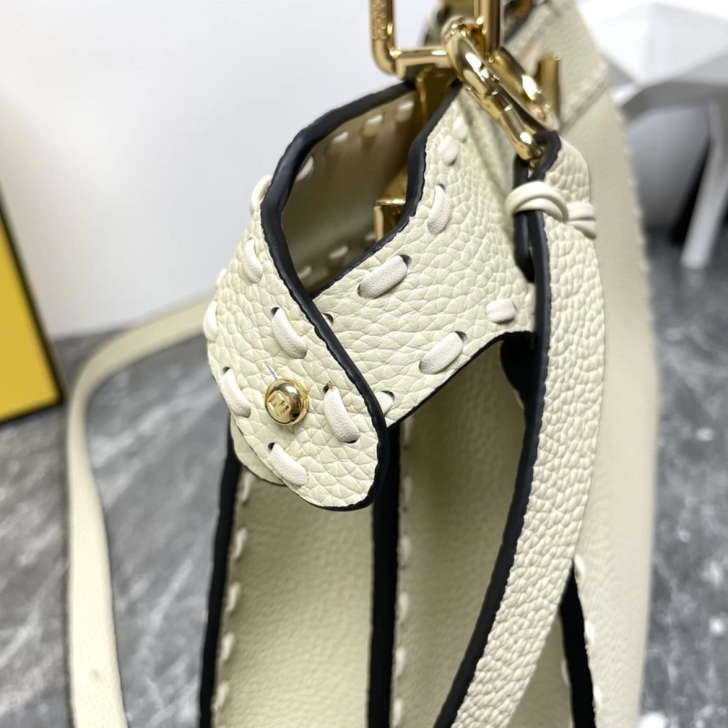 Fendi Top Handle Bags 4081-0049