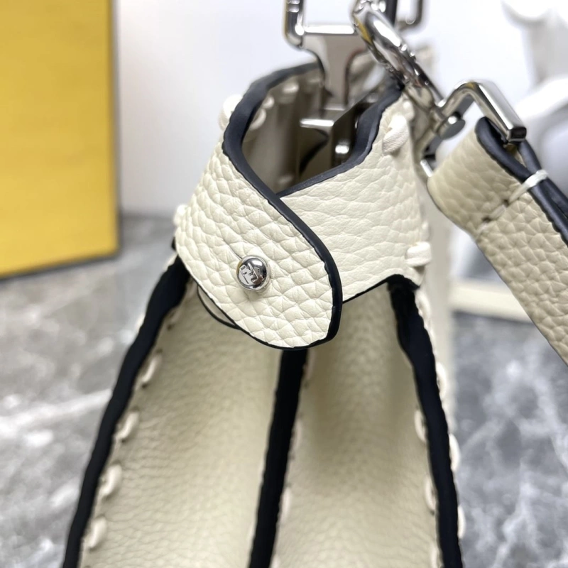 Fendi Top Handle Bags 4081-0050