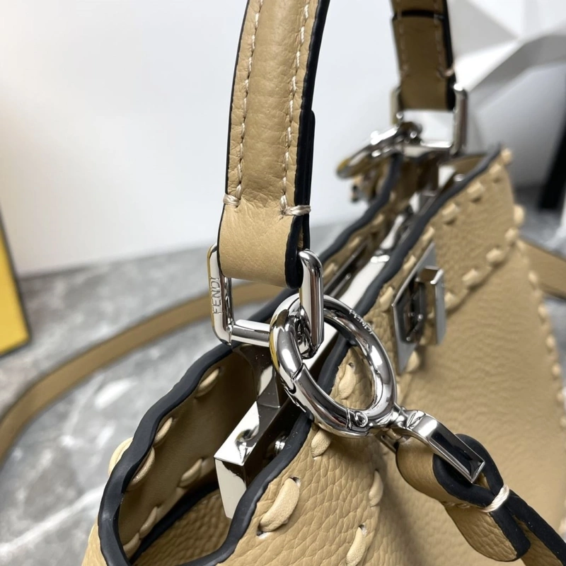 Fendi Top Handle Bags 4081-0054