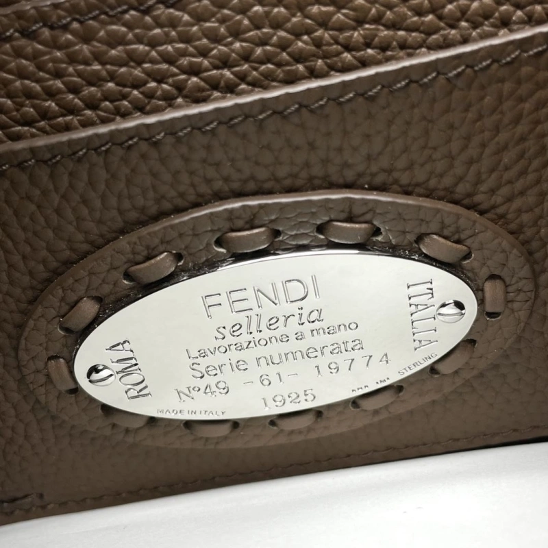 Fendi Top Handle Bags 4081-0059