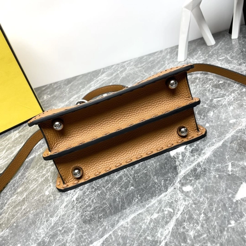 Fendi Top Handle Bags 4081-0060