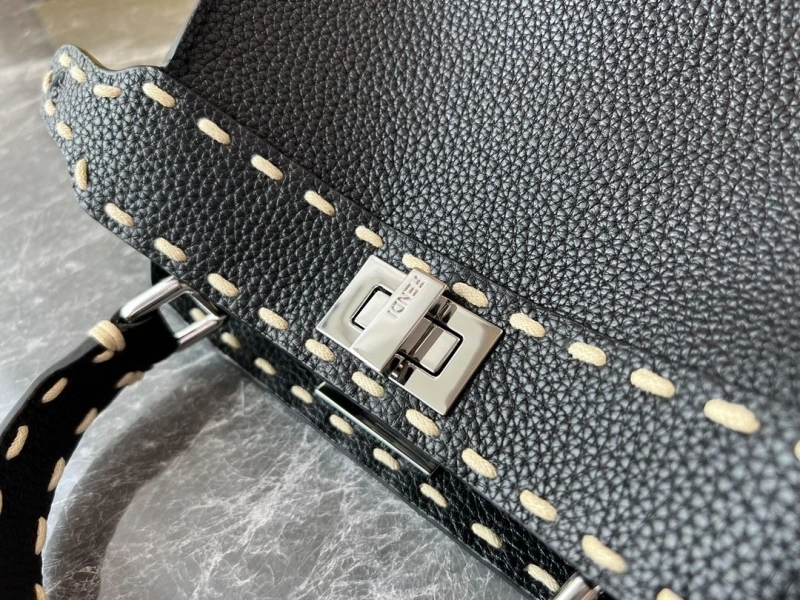 Fendi Top Handle Bags 4081-0061