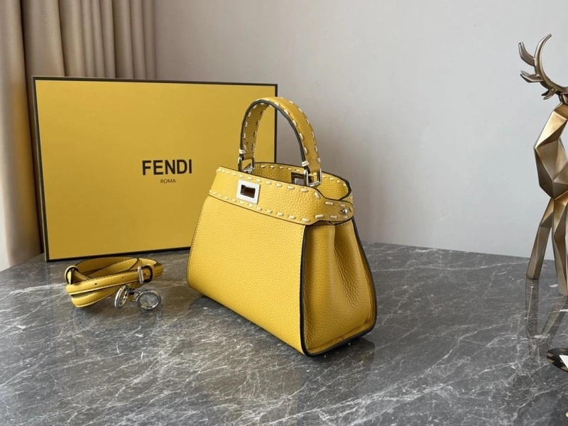 Fendi Top Handle Bags 4081-0062
