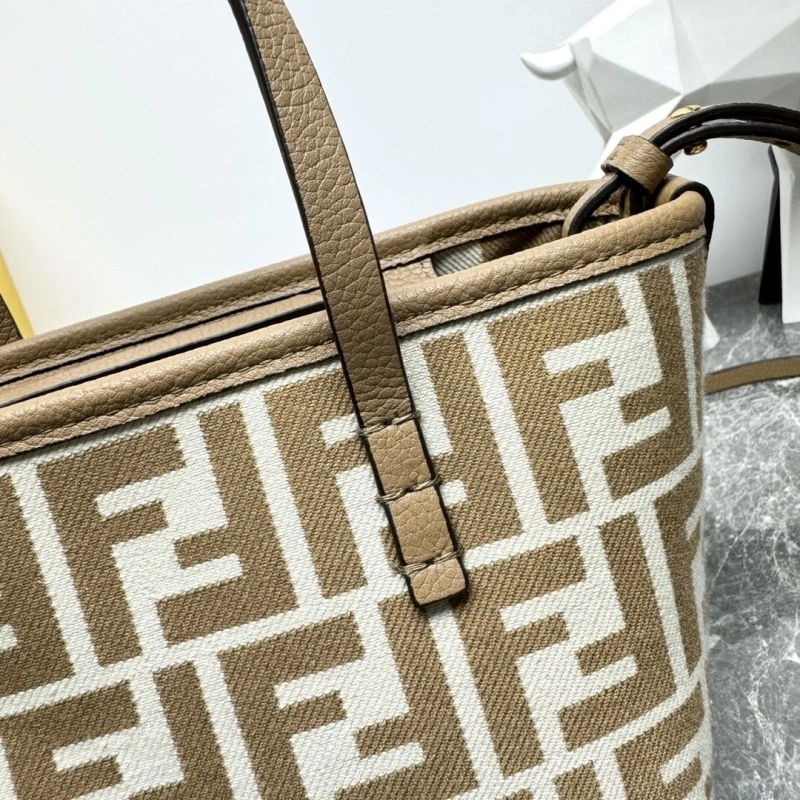 Fendi Shopping Bags 4081-0066