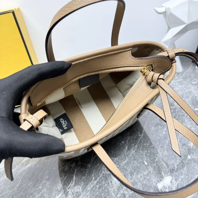 Fendi Shopping Bags 4081-0066