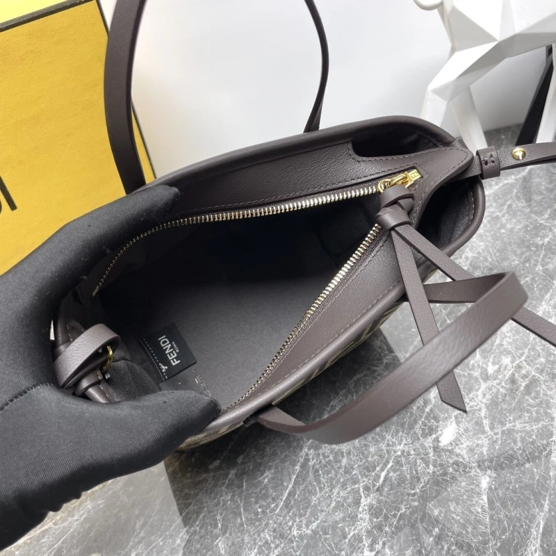 Fendi Shopping Bags 4081-0079