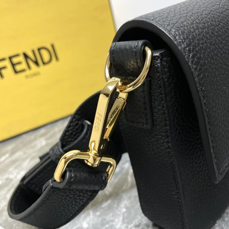 Fendi Satchel Bags 4081-0082