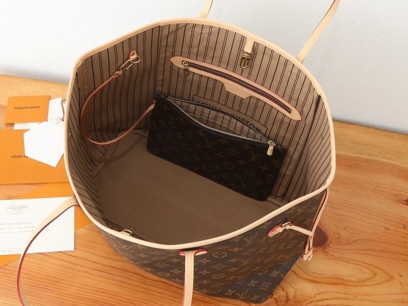 LV Shopping Bags 4081-0901