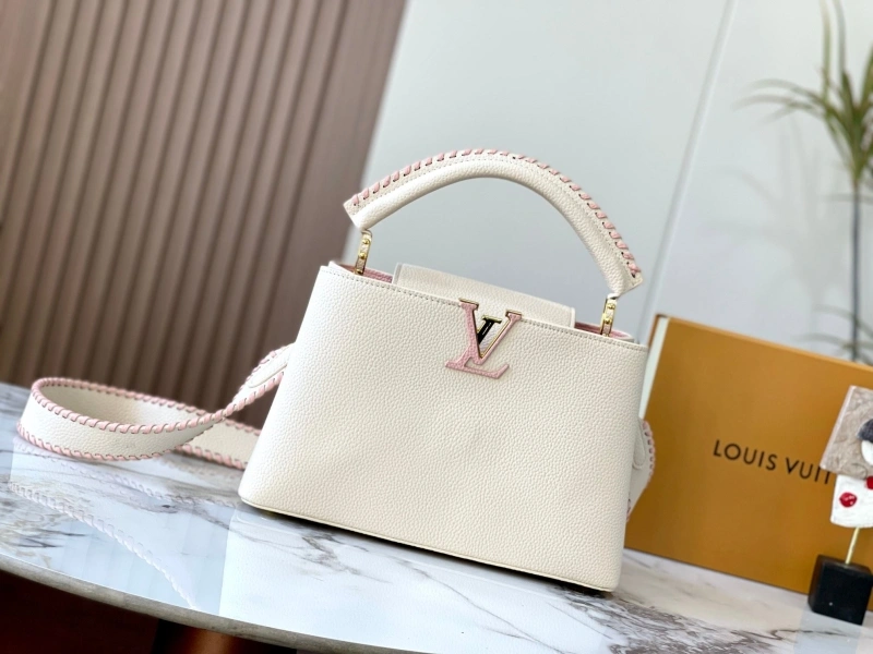LV Capucines Bags 4081B-0231