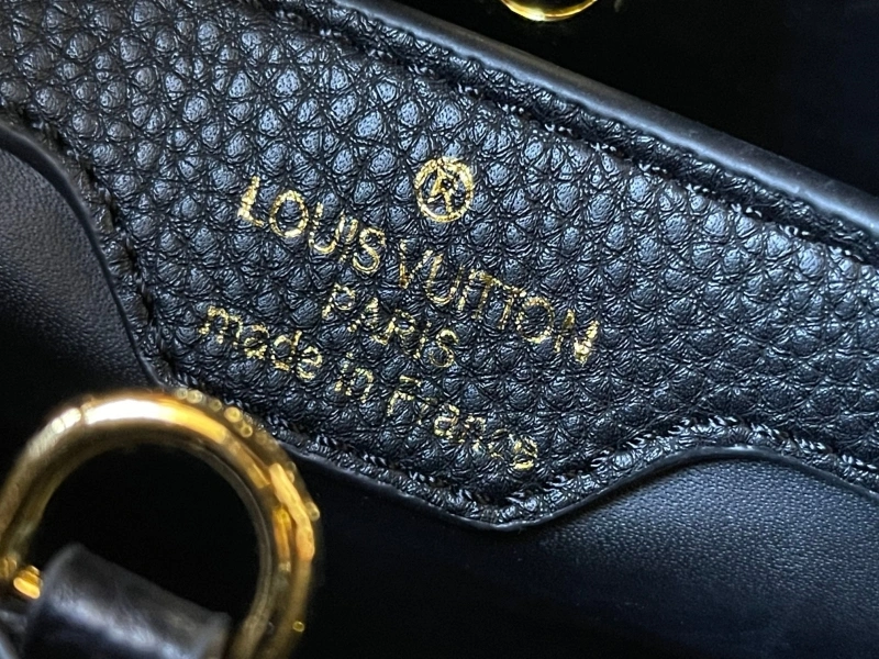 LV Capucines Bags 4081B-0233