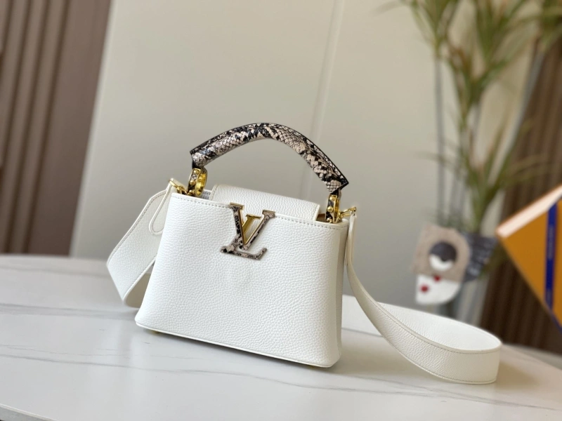 LV Capucines Bags 4081B-0246