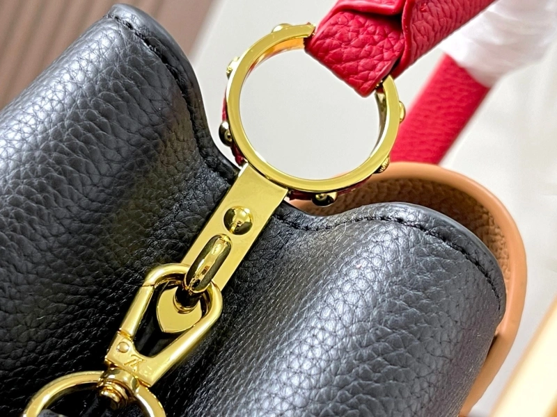 LV Capucines Bags 4081B-0256