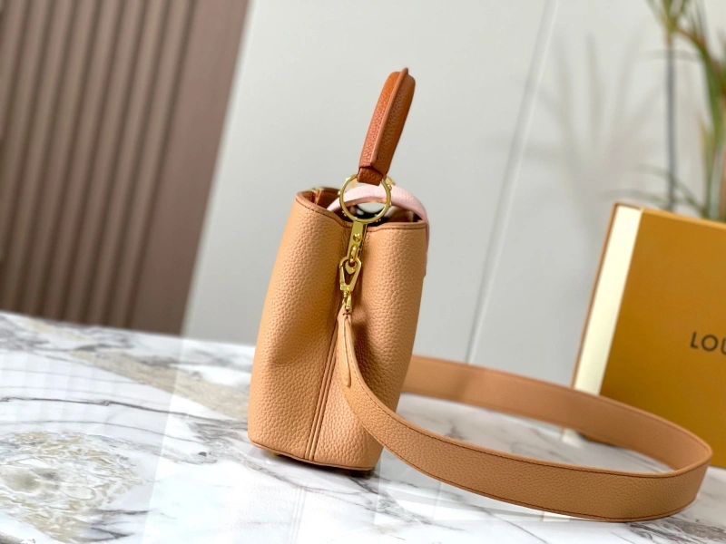 LV Capucines Bags 4081B-0258