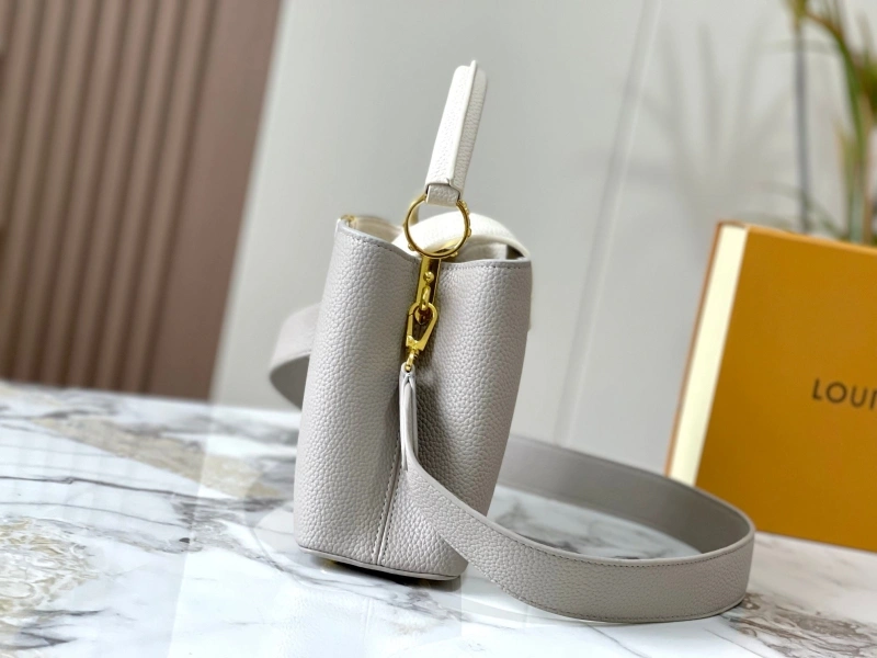 LV Capucines Bags 4081B-0264