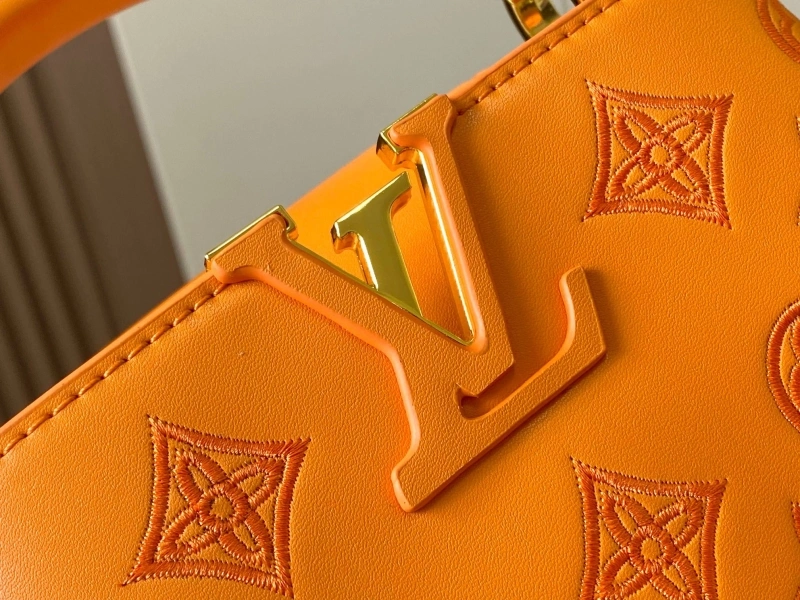 LV Capucines Bags 4081B-0270