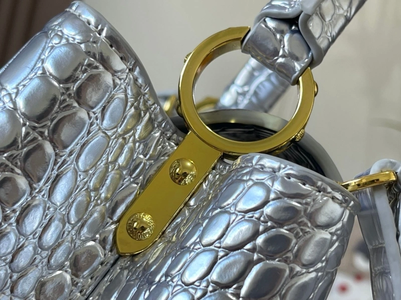 LV Capucines Bags 4081B-0282