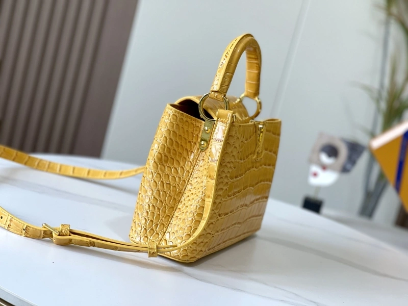 LV Capucines Bags 4081B-0292