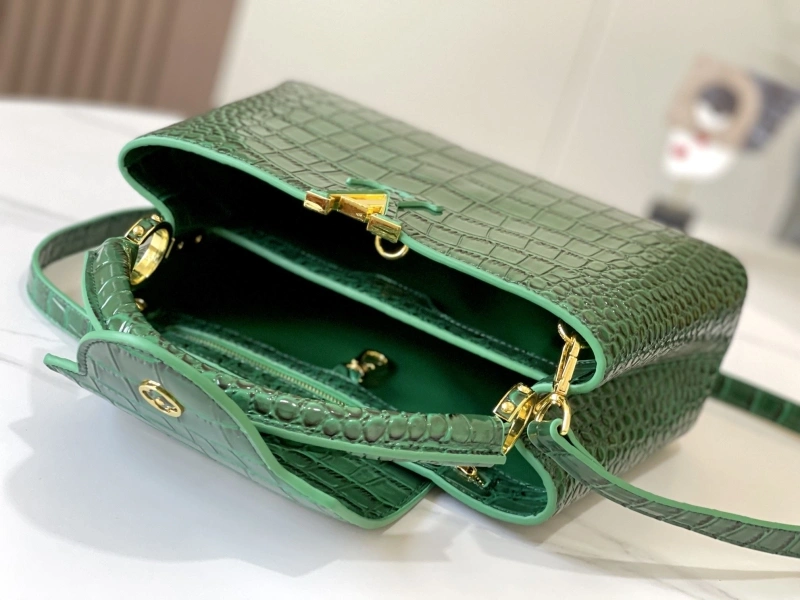 LV Capucines Bags 4081B-0299