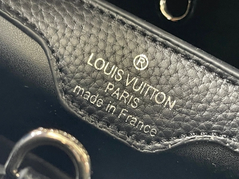LV Capucines Bags 4081B-0301