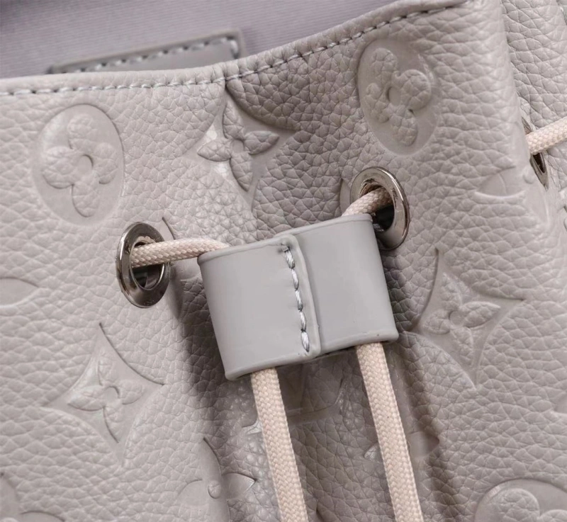 LV Backpacks 4081B-0313