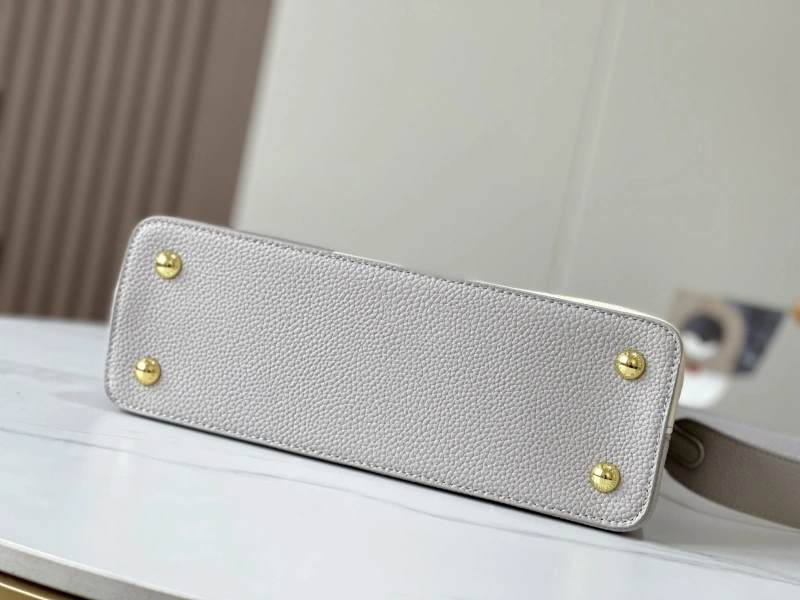 LV Capucines Bags 4081B-0329