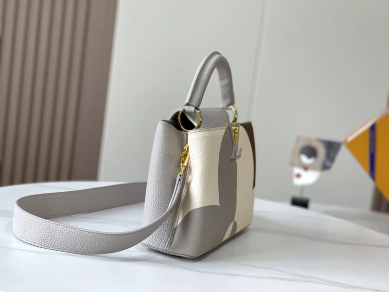 LV Capucines Bags 4081B-0330